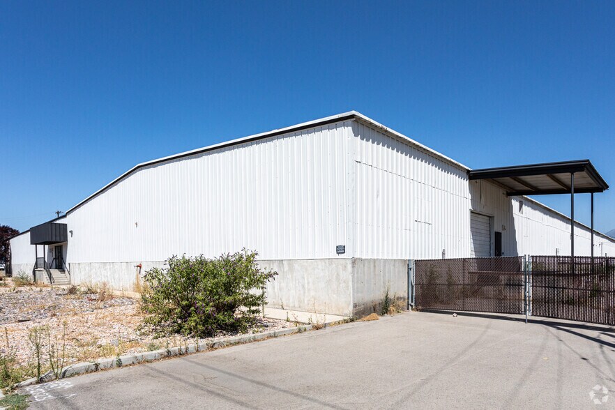 More Photos Of 225 E 900 S, Provo Manufacturing For Lease