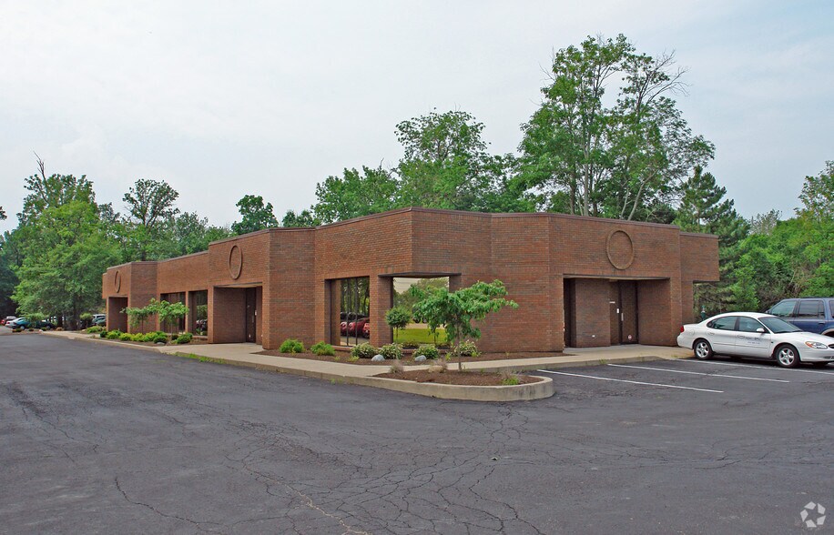 More Photos Of 9009 Springboro Pike, Miamisburg Office For Sale