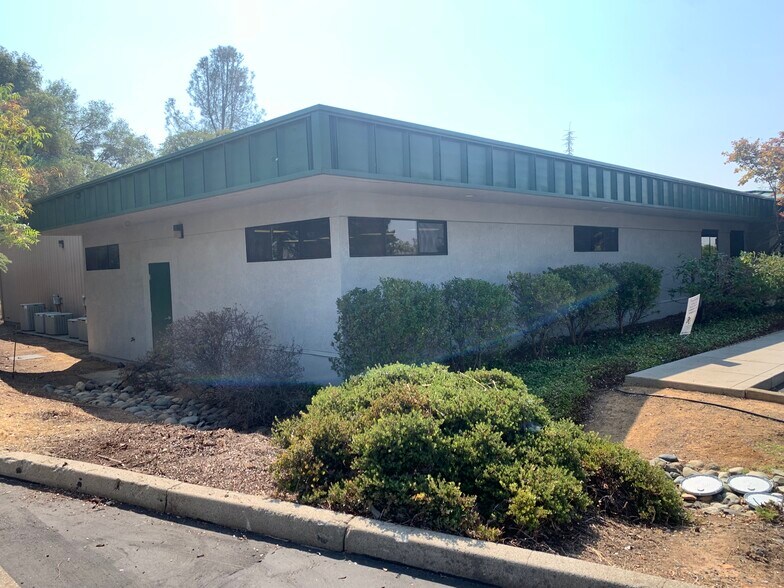 More Photos Of 13020 Earhart Ave, Auburn Light Distribution For Lease