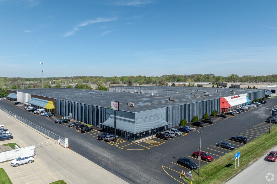 Primary Photo Of 5051 Freeway Dr E, Columbus Warehouse For Sale