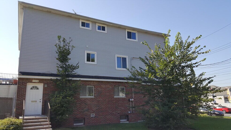 More Photos Of 551 Stewart Ave, Staten Island Lodge Meeting Hall For Sale