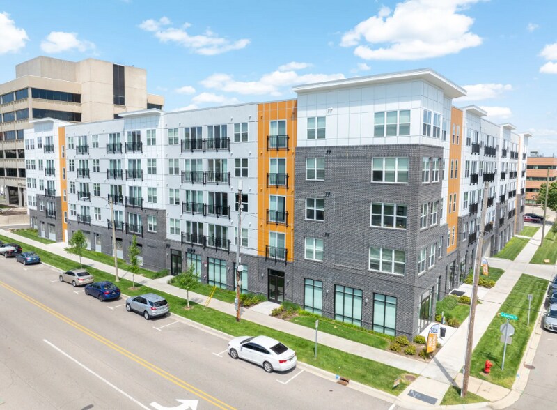 More Photos Of 501 S Capitol Ave, Lansing Office For Sale