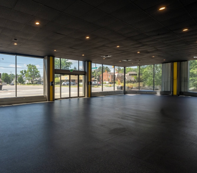 More Photos Of 1562 King Ave, Columbus Freestanding For Lease