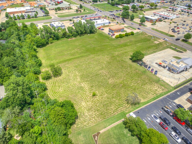 More Photos Of 1100 W 3rd ST, Edmond Land For Sale