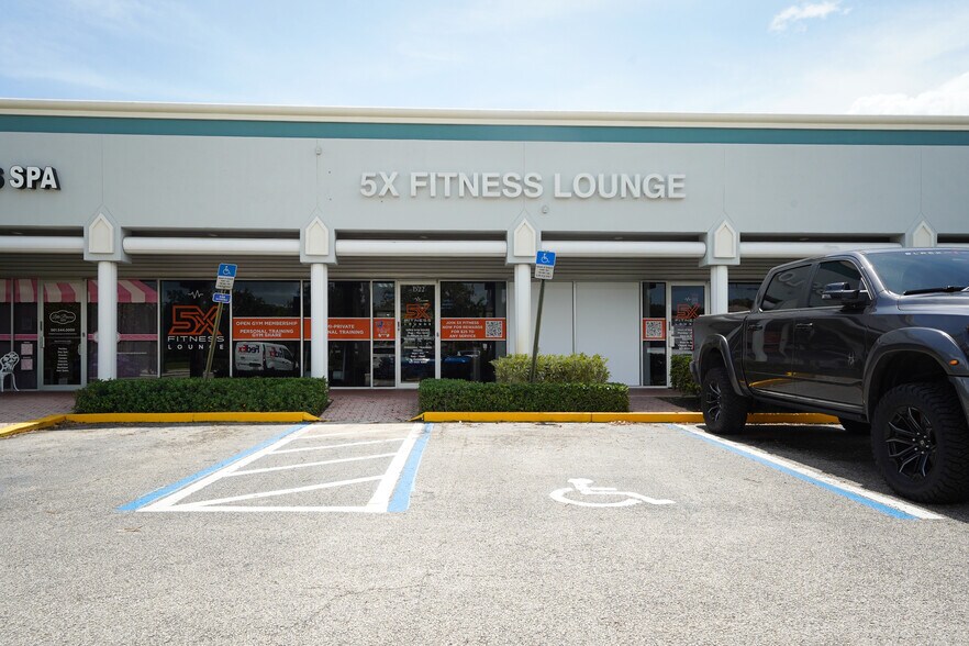More Photos Of 3350 NW 2nd Ave, Boca Raton Flex For Lease