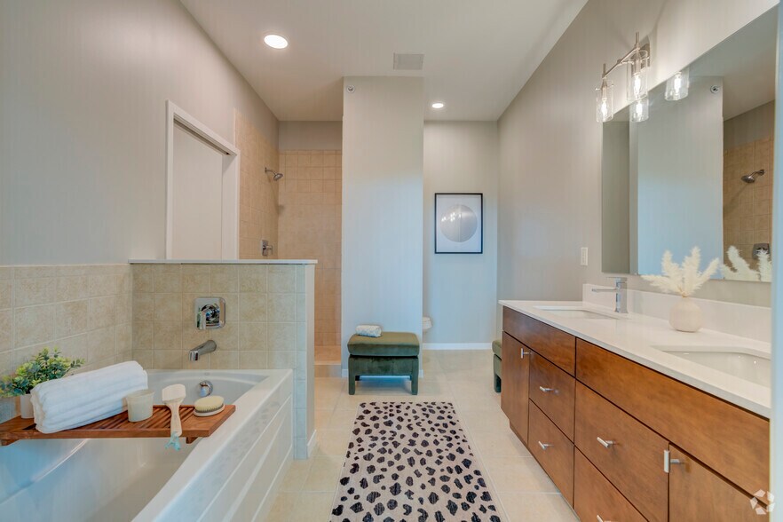 More Photos Of 3425 Plymouth Rd, Ann Arbor Apartments For Lease