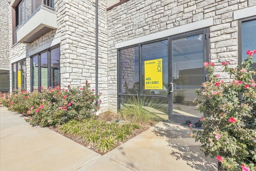 More Photos Of 701 SW 17th St, Moore Multifamily For Sale