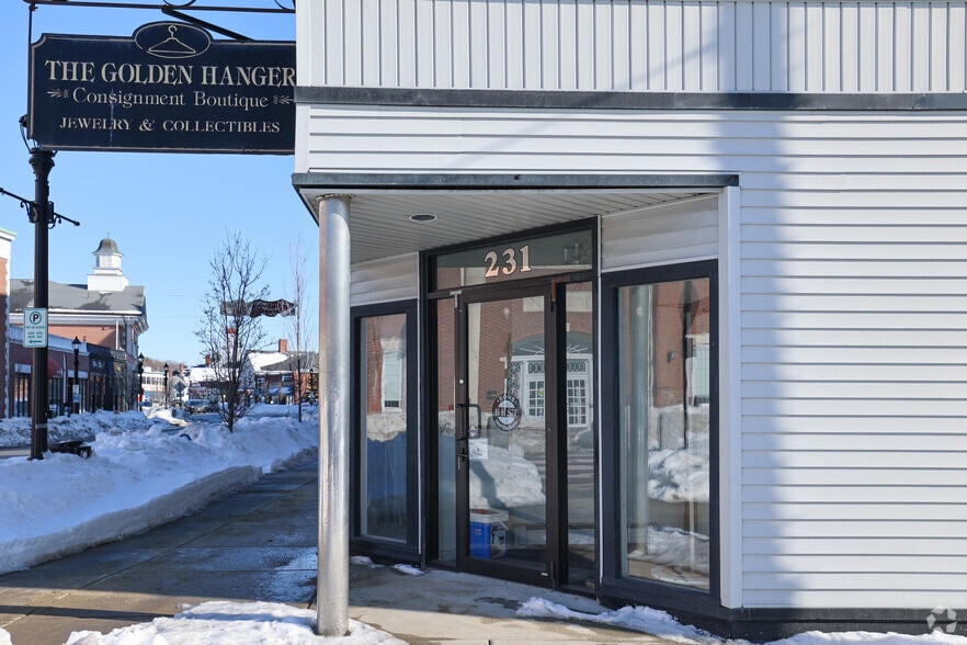 More Photos Of 231 Cabot St, Beverly Storefront Retail Residential For Lease