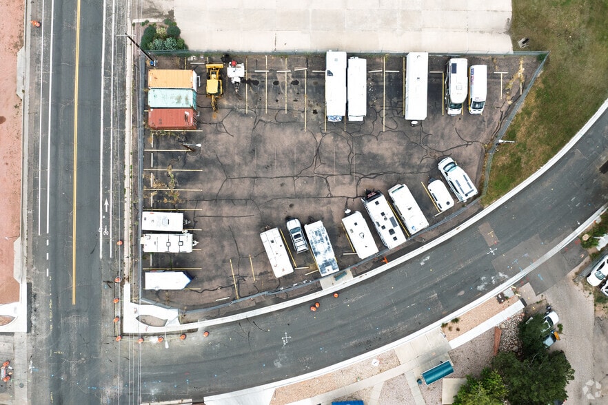 More Photos Of 2250-2300 Bott Ave, Colorado Springs Service For Lease