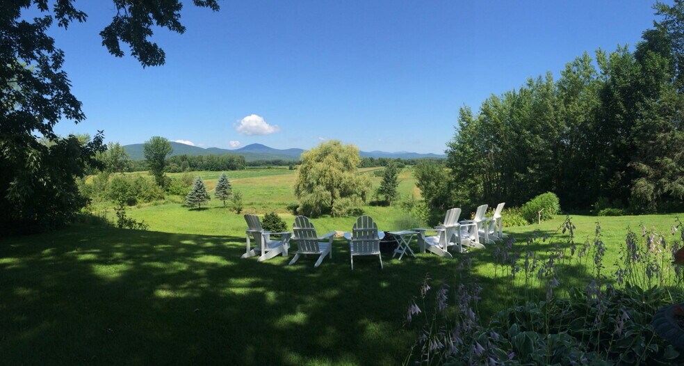 More Photos Of 548 Main St, Fryeburg Hotel For Sale