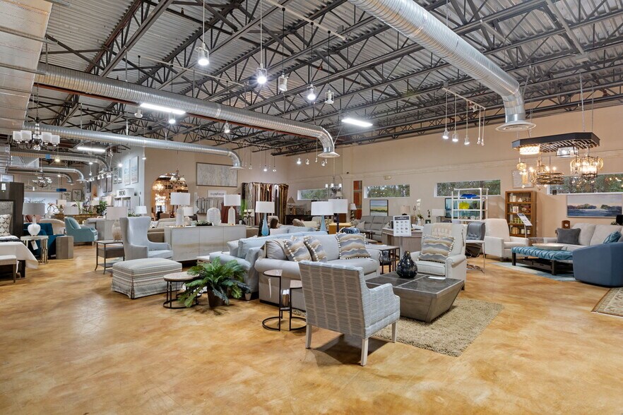 More Photos Of 97 W Gulf To Lake Hwy, Lecanto Freestanding For Sale