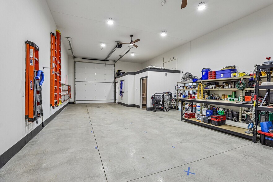 More Photos Of 407 Wengel dr, Reedsburg Light Manufacturing For Sale