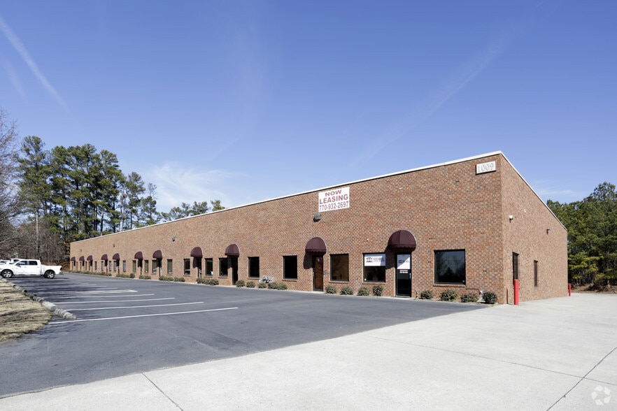 Primary Photo Of 1009 Industrial Ct, Suwanee Warehouse For Lease