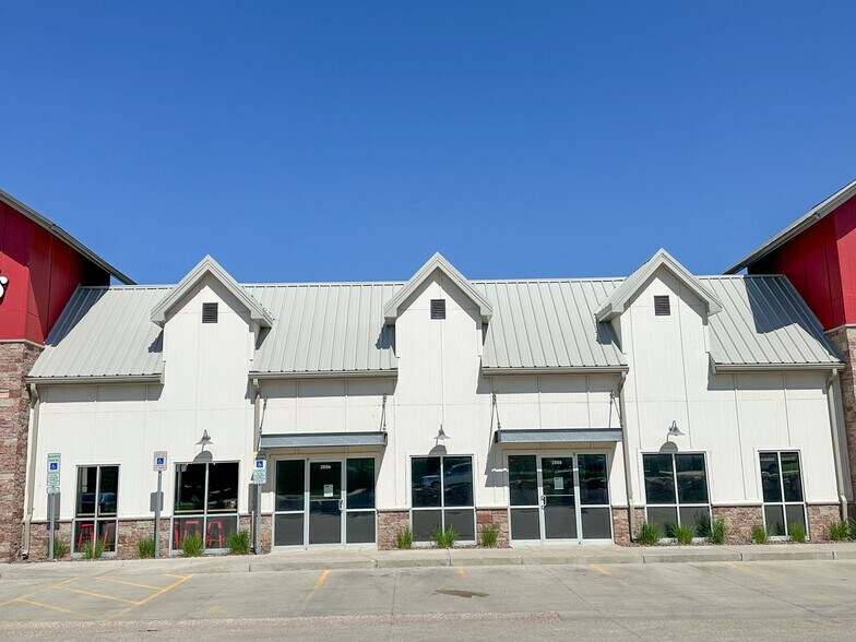 More Photos Of 2500 S Marion Rd, Sioux Falls Storefront Retail Office For Lease