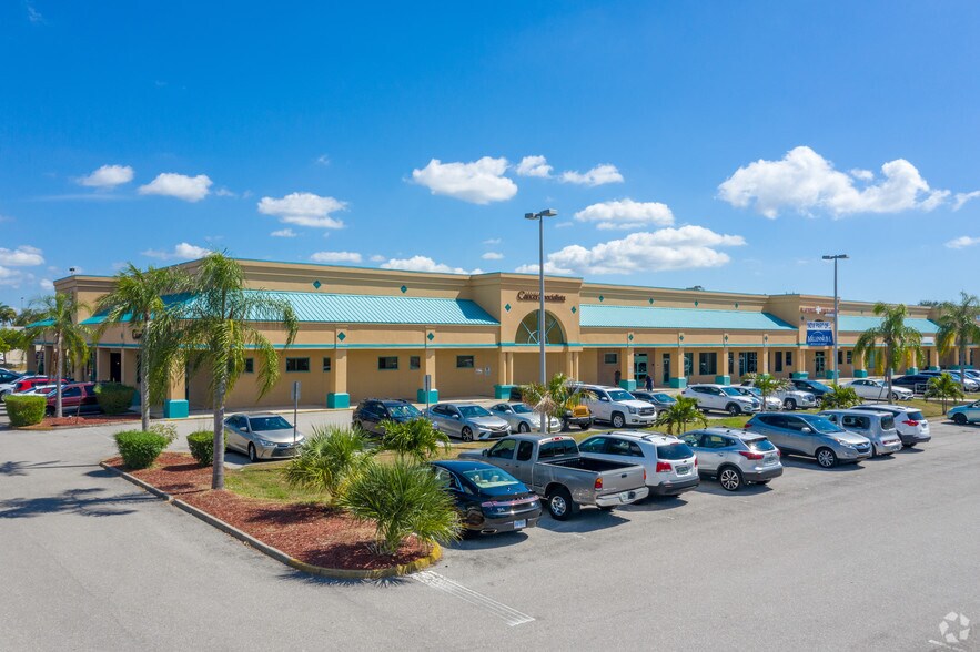 More Photos Of 1708 Cape Coral Pky, Cape Coral Medical For Lease