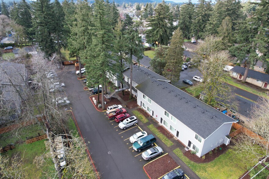 More Photos Of 17440 E Burnside St, Portland Apartments For Sale