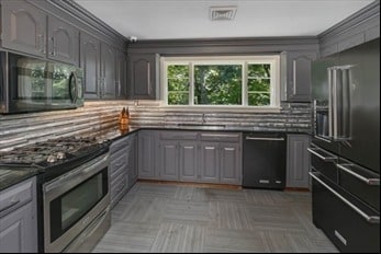 More Photos Of 538 Hartford Tpke, Shrewsbury Showroom For Sale