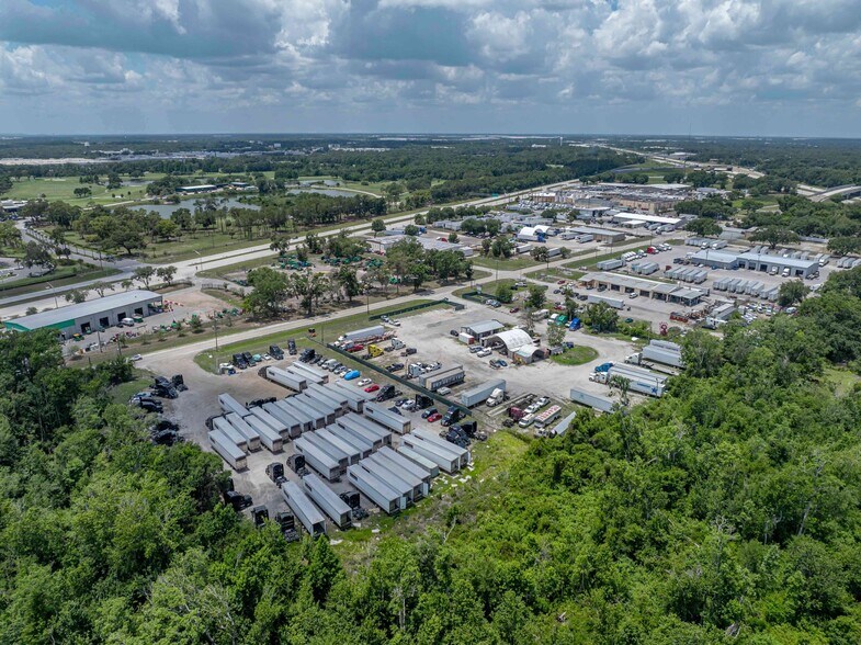 More Photos Of 2901 Swindell Rd, Lakeland Land For Lease