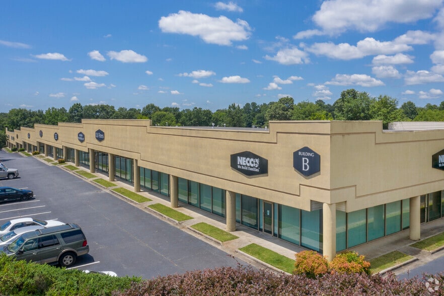 More Photos Of 506 Manchester Expy, Columbus Flex For Lease