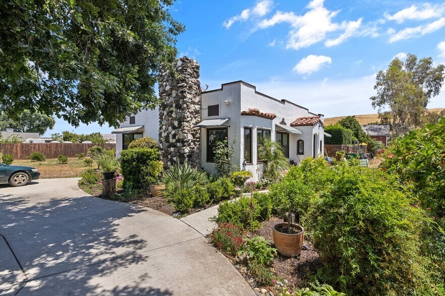 More Photos Of 31946 Road 168, Visalia Land For Sale