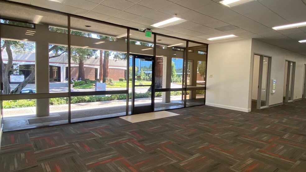 More Photos Of 928-930 Benecia Ave, Sunnyvale Research And Development For Lease