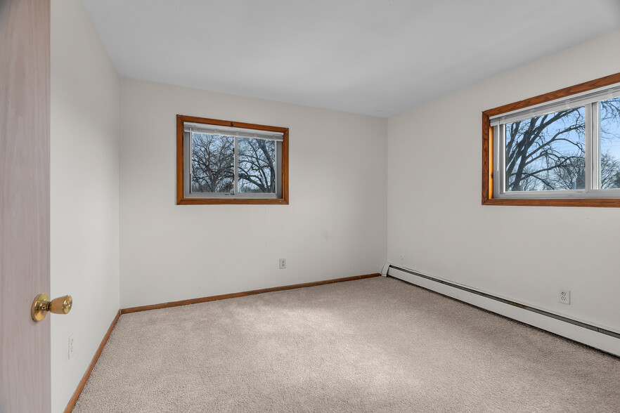 More Photos Of 1010 Lafond Ave, Saint Paul Apartments For Sale