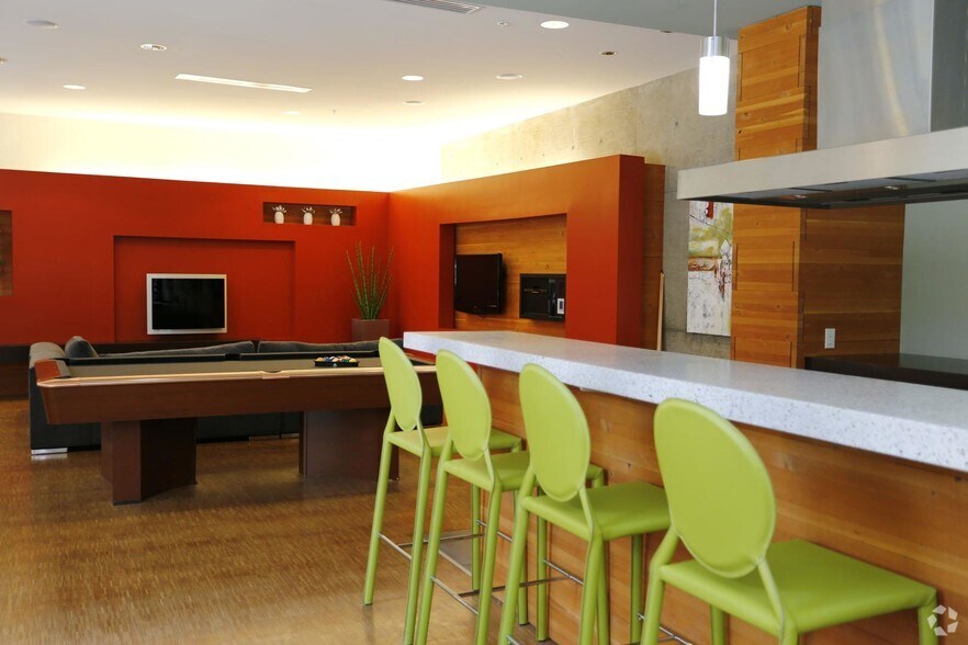 More Photos Of 3850 N Mississippi Ave, Portland Apartments For Lease