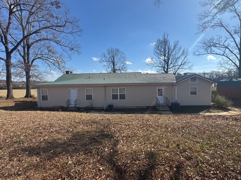 More Photos Of 8385 AL Highway 144, Alexandria Office Residential For Sale