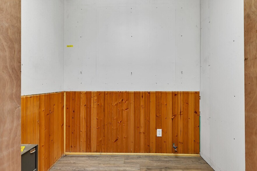 More Photos Of 16609 State Highway 371, Brainerd Manufacturing For Sale