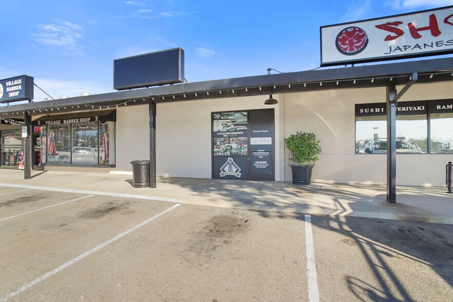 More Photos Of 374 Lincoln Ctr, Stockton Unknown For Lease