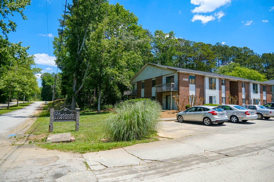 More Photos Of 100 Highland Forest Dr, Greenwood Apartments For Sale