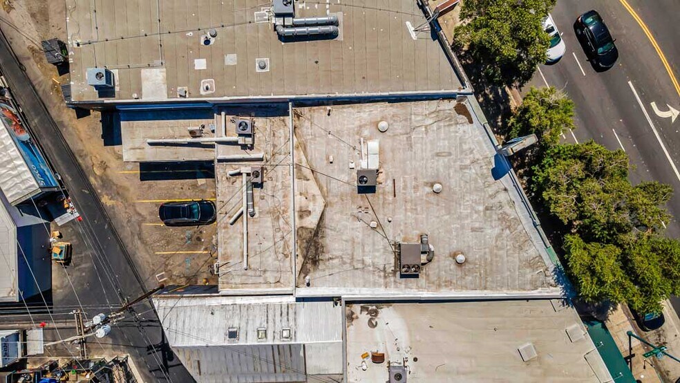 More Photos Of 5148-5152 Lankershim Blvd, North Hollywood Storefront For Sale