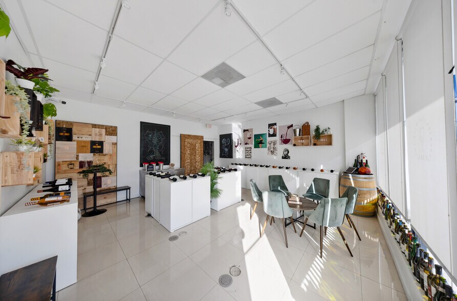 More Photos Of 2207-2211 Coral Way, Coral Gables Storefront For Lease