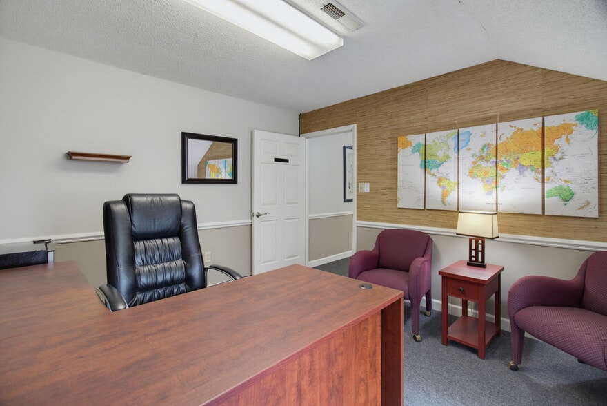 More Photos Of 701 W Main St, Jamestown Office For Sale