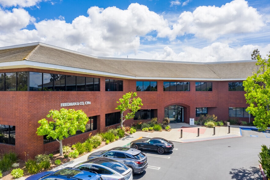 Primary Photo Of 4040 Barranca Pky, Irvine Unknown For Lease