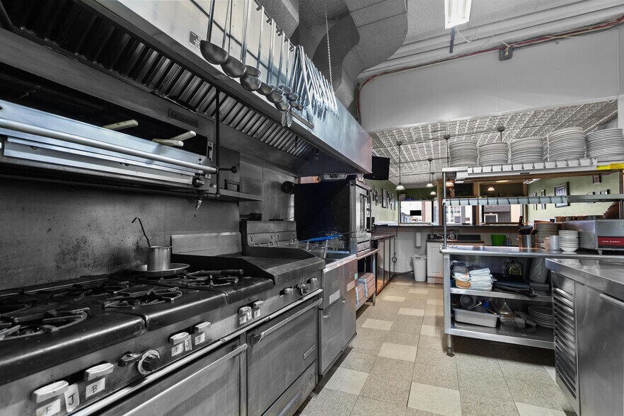 More Photos Of 1027 S Main St, Oshkosh Restaurant For Sale