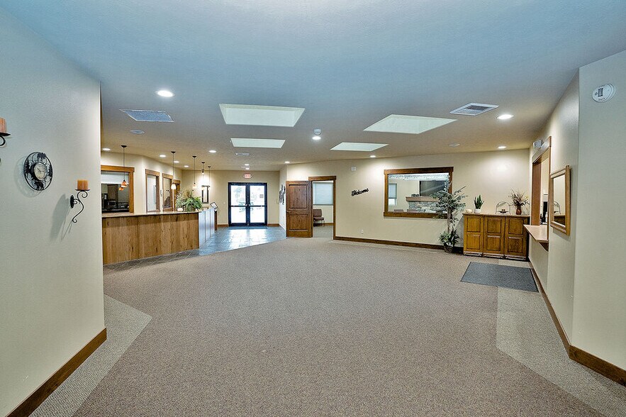 More Photos Of 6701 N Idaho Rd, Newman Lake Lodge Meeting Hall For Sale
