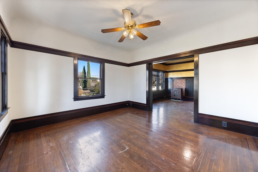 More Photos Of 1717 26th St, Sacramento Apartments For Sale