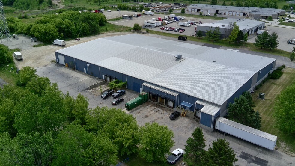 More Photos Of 3920 Kennedy Rd, Janesville Warehouse For Sale