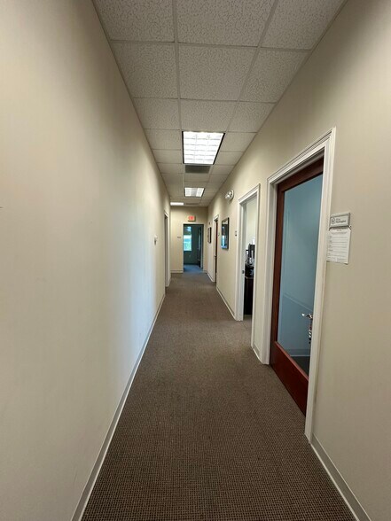 More Photos Of 4371 US Highway 17, Orange Park Office For Lease