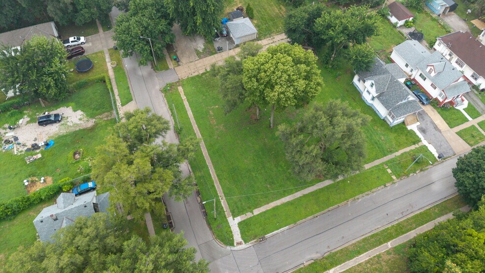 Primary Photo Of 2610 28th ave, Omaha Land For Sale