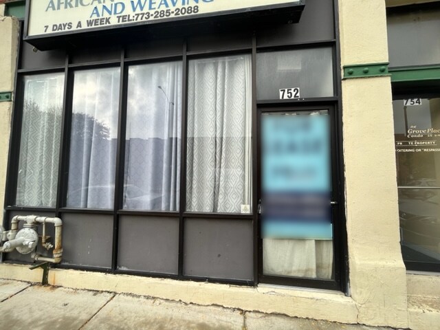 Primary Photo Of 746-752 E 43rd St, Chicago Apartments For Lease