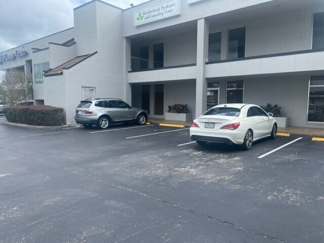 More Photos Of 1815 Crystal Lake Dr, Lakeland Office For Sale
