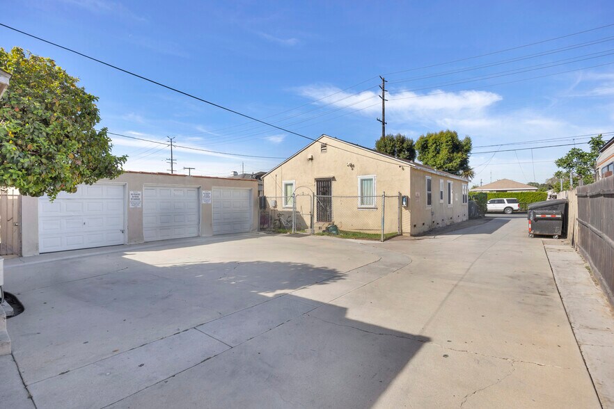 More Photos Of 10613 S Inglewood Ave, Inglewood Apartments For Sale