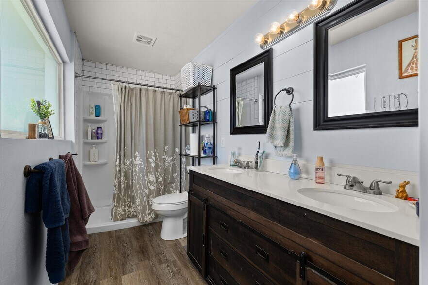 More Photos Of 224 17th Ave S, Nampa Religious Facility For Sale