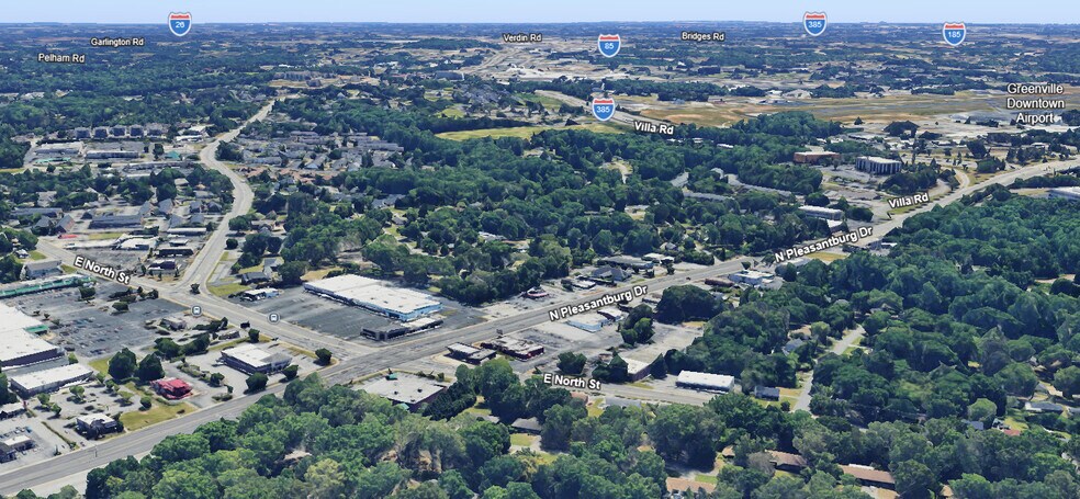 More Photos Of 2402 E North St, Greenville Freestanding For Lease