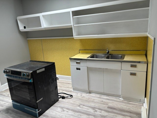 More Photos Of 1557 Mount Ephraim Ave, Camden Apartments For Sale