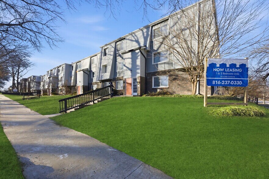 More Photos Of 2700-2718 E 29th St, Kansas City Apartments For Sale