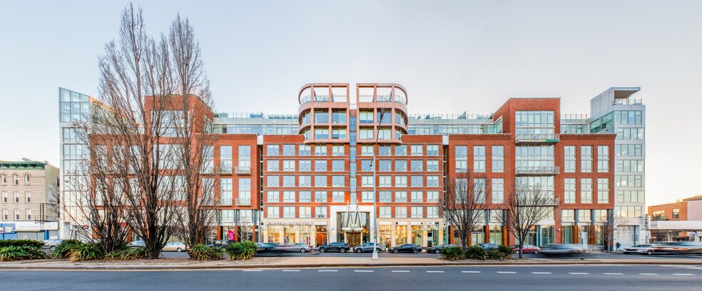 Primary Photo Of 211 McGuinness Blvd, Brooklyn Apartments For Lease