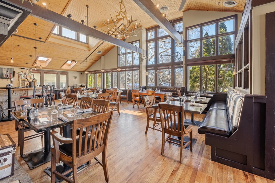 More Photos Of 1844 Depot St, Manchester Center Restaurant For Sale